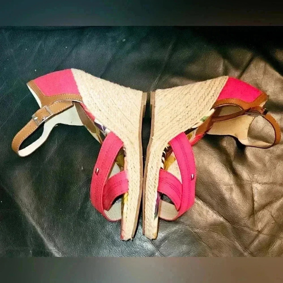 Tommy Hilfiger y2k Floral  Coral Wedge Platform Strap Heel Sz 7 US 38 EU - Picture 4 of 9